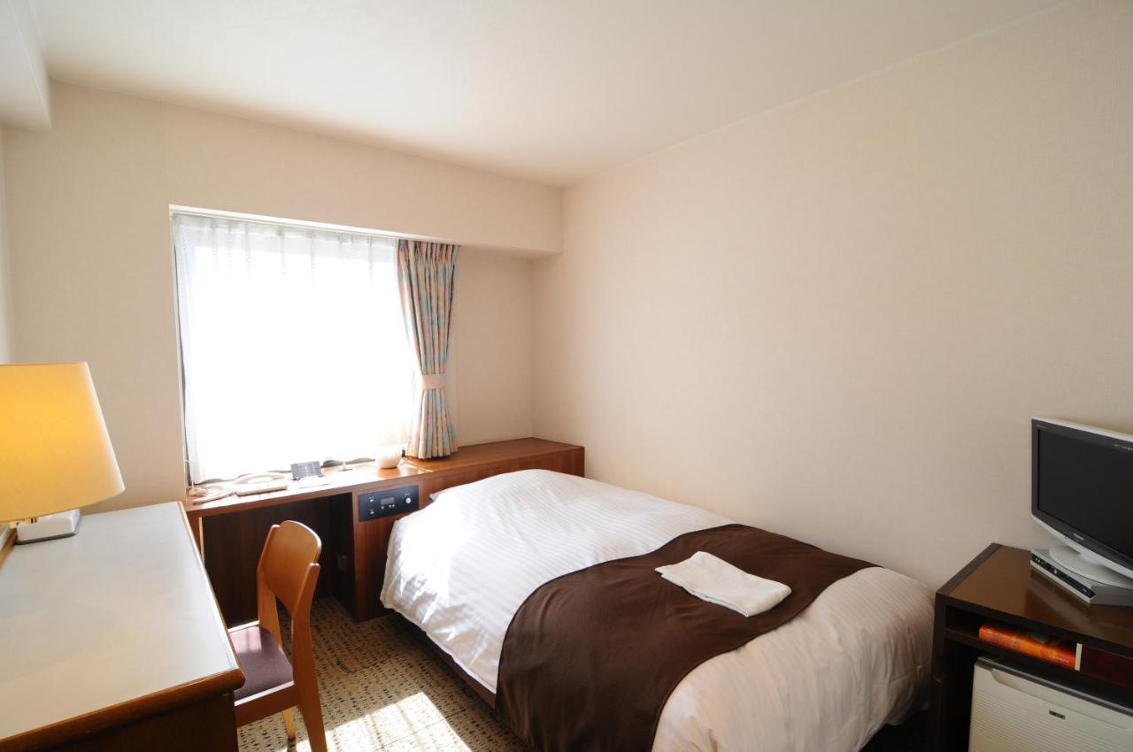 Niigata Toei Hotel Exterior foto