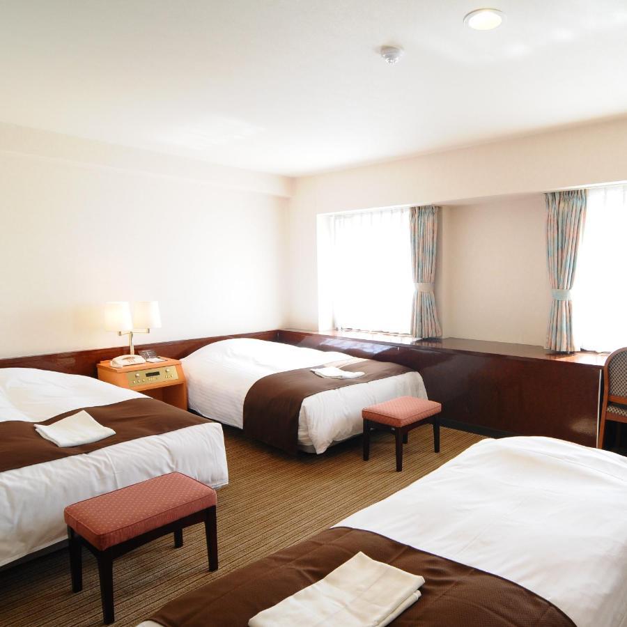 Niigata Toei Hotel Exterior foto